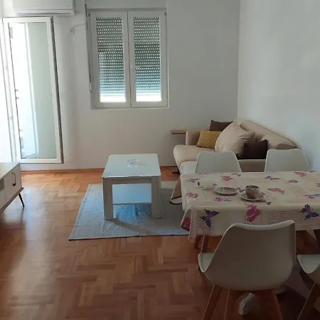 Sasa Apartment Budva